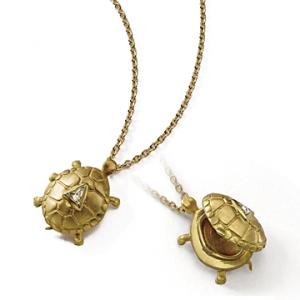 wb_bigTortoise Locket_Zoom
