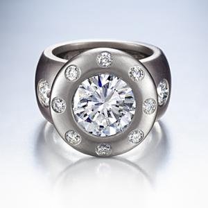 Wendy_brandes_gravity_bezel