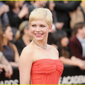 michelle-williams-2012-oscars-02 Michelle Williams at 2012 Oscars