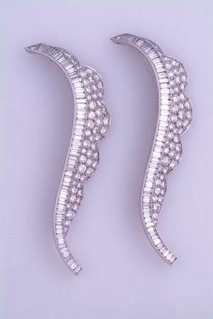 brooch_detail_OTHER033 Neil Lane Brooch Angelina Jolie Oscars 2012