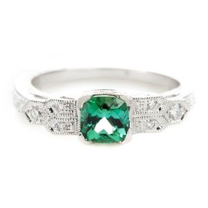 Top 5 Engagement Ring Trends for 2012 - idazzle.com